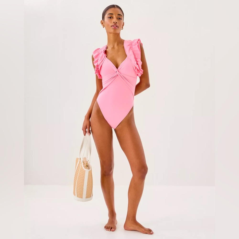 Lilly Pulitzer Steviekate one piece swimsuit conch shell pink NWT size 4